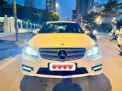 Xe Mercedes C 300 AMG 2012, màu trắng, giá chỉ 589 triệu