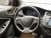 Cần bán xe Hyundai i20 Active sản xuất năm 2016, màu nâu