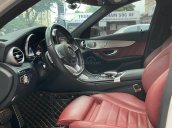 C300 AMG trắng nội thất đỏ sản xuất 2016, model 2017 biển tỉnh