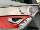 Cần bán gấp Mercedes C300 AMG đen nội thất đỏ, năm sản xuất 2016