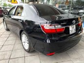 Cần bán lại xe Toyota Camry 2.0E sản xuất năm 2017, màu đen còn mới