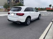 Bán ô tô Mercedes GLC300 sản xuất 2018, màu trắng