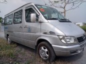 Cần bán xe Mercedes Sprinter năm sản xuất 2011, màu bạc 