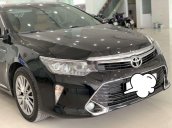 Bán Toyota Camry sản xuất 2018 còn mới, 990 triệu