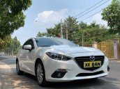 Cần bán xe Mazda 3 năm sản xuất 2016, màu trắng còn mới