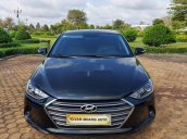 Bán xe Hyundai Elantra sản xuất năm 2017 còn mới, giá chỉ 445 triệu