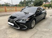 Bán Lexus ES 250 model 2019, năm sản xuất 2018