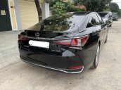 Bán Lexus ES 250 model 2019, năm sản xuất 2018