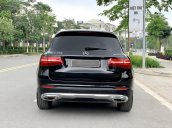 Mercedes GLC250 4Matic sx 2018, form mới kính chống ồn 3 lớp, loa Burmester