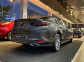 Mazda Bình Triệu - New Mazda 3 Luxury màu xám, giá tốt, giao xe ngay