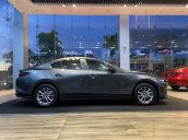 Mazda Bình Triệu - New Mazda 3 Luxury màu xám, giá tốt, giao xe ngay