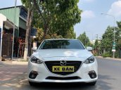 Cần bán xe Mazda 3 năm sản xuất 2016, màu trắng còn mới