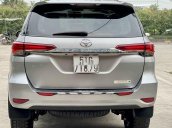 Xe Toyota Fortuner năm 2018, nhập khẩu, giá 939tr