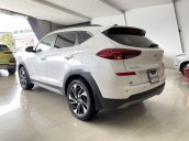 Cần bán lại xe Hyundai Tucson 2019, màu trắng