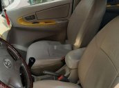 Cần bán lại xe Toyota Innova sản xuất 2009, màu bạc 