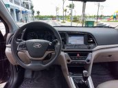 Bán xe Hyundai Elantra sản xuất năm 2017 còn mới, giá chỉ 445 triệu