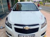 Cần bán gấp Chevrolet Cruze sản xuất năm 2010 còn mới