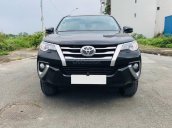 Bán Toyota Fortuner sản xuất 2018, màu đen, xe nhập 