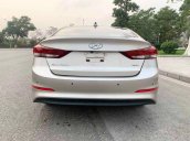 Bán Hyundai Elantra năm sản xuất 2019, màu vàng còn mới, giá ưu đãi