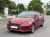 Chính chủ cần bán Hyundai Elantra 2017, màu đỏ, hỗ trợ trả góp 70% giá trị xe