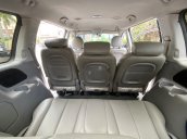 Cần bán xe Kia Carnival đời 2009, màu bạc, nhập khẩu, giá 290tr