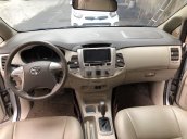 Cần bán lại xe Toyota Innova năm 2013 giá cạnh tranh