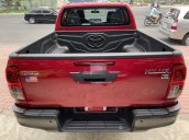 Bán Toyota Hilux năm sản xuất 2020, giá tốt