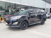 Bán Toyota Innova Venturer đời 2019, màu đen, 1 chủ từ đầu