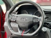 Cần bán gấp Hyundai Elantra sản xuất năm 2019 còn mới giá cạnh tranh