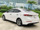 Xe Hyundai Elantra sản xuất 2017, màu trắng, giá chỉ 535 triệu