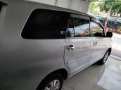 Cần bán lại xe Toyota Innova năm 2010, 311tr