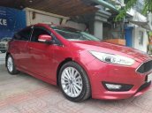 Cần bán gấp Ford Focus sản xuất năm 2019, màu đỏ còn mới