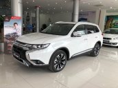 [ Bình Tân ] Outlander 2.0CVT Pre new 100%, tặng 12 chỉ vàng sjc, có góp