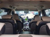 Bán ô tô Kia Carnival năm sản xuất 2010, màu đen, xe nhập 