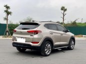 Cần bán xe Hyundai Tucson sản xuất năm 2018 còn mới