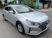 Bán xe Hyundai Elantra 2019, màu bạc, giá tốt