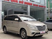 Bán xe Toyota Innova đời 2016, màu vàng chính chủ