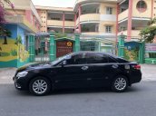 Cần bán xe Toyota Camry đời 2011, màu đen chính chủ, giá tốt