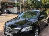 Cần bán xe Toyota Camry đời 2011, màu đen chính chủ, giá tốt