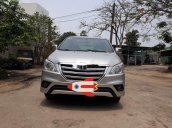 Cần bán Toyota Innova sản xuất 2011, màu bạc chính chủ, giá 345tr