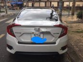 Cần bán lại xe Honda Civic sản xuất năm 2019, màu trắng, xe nhập