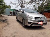 Cần bán Toyota Innova sản xuất 2011, màu bạc chính chủ, giá 345tr