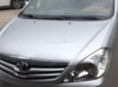 Cần bán Toyota Innova sản xuất năm 2009, màu bạc chính chủ, 295tr