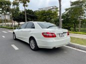 Cần bán lại xe Mercedes E class sản xuất 2012 còn mới