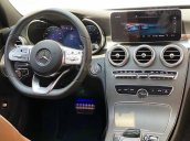 Bán Mercedes C300 AMG năm 2019, màu trắng