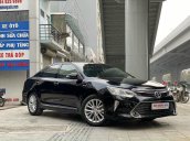 Bán Toyota Camry 2.0E 2016 đăng ký 12/2016 model 2017, xe đi siêu lướt