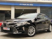 Bán Toyota Camry 2.0E 2016 đăng ký 12/2016 model 2017, xe đi siêu lướt