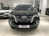 Bán xe Toyota Fortuner năm 2019, màu đen, xe đẹp, siêu lướt, mới đi 26.000km