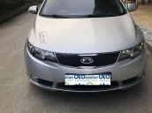 Bán Kia Forte năm 2010, màu bạc, xe nhập còn mới, giá chỉ 325 triệu