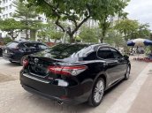 Bán Toyota Camry năm 2019, nhập khẩu còn mới